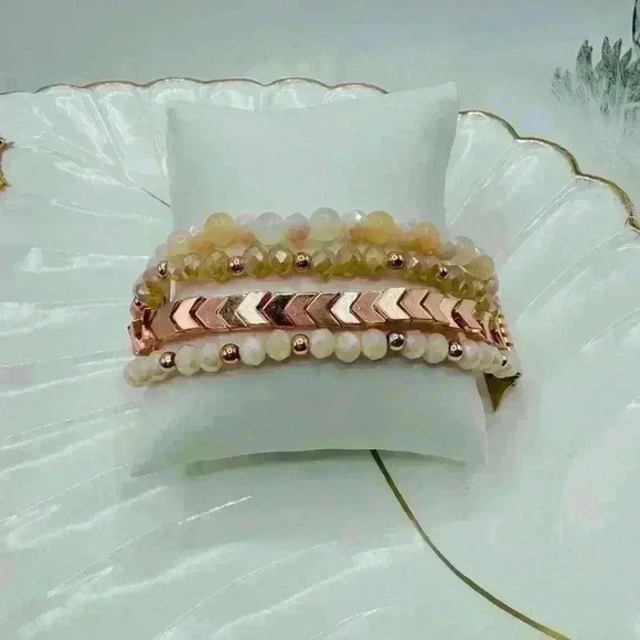 Cute Beaded Rose gold Watchband New  Compatible for iWatch Size 42/44/45 - Picture 1 of 7